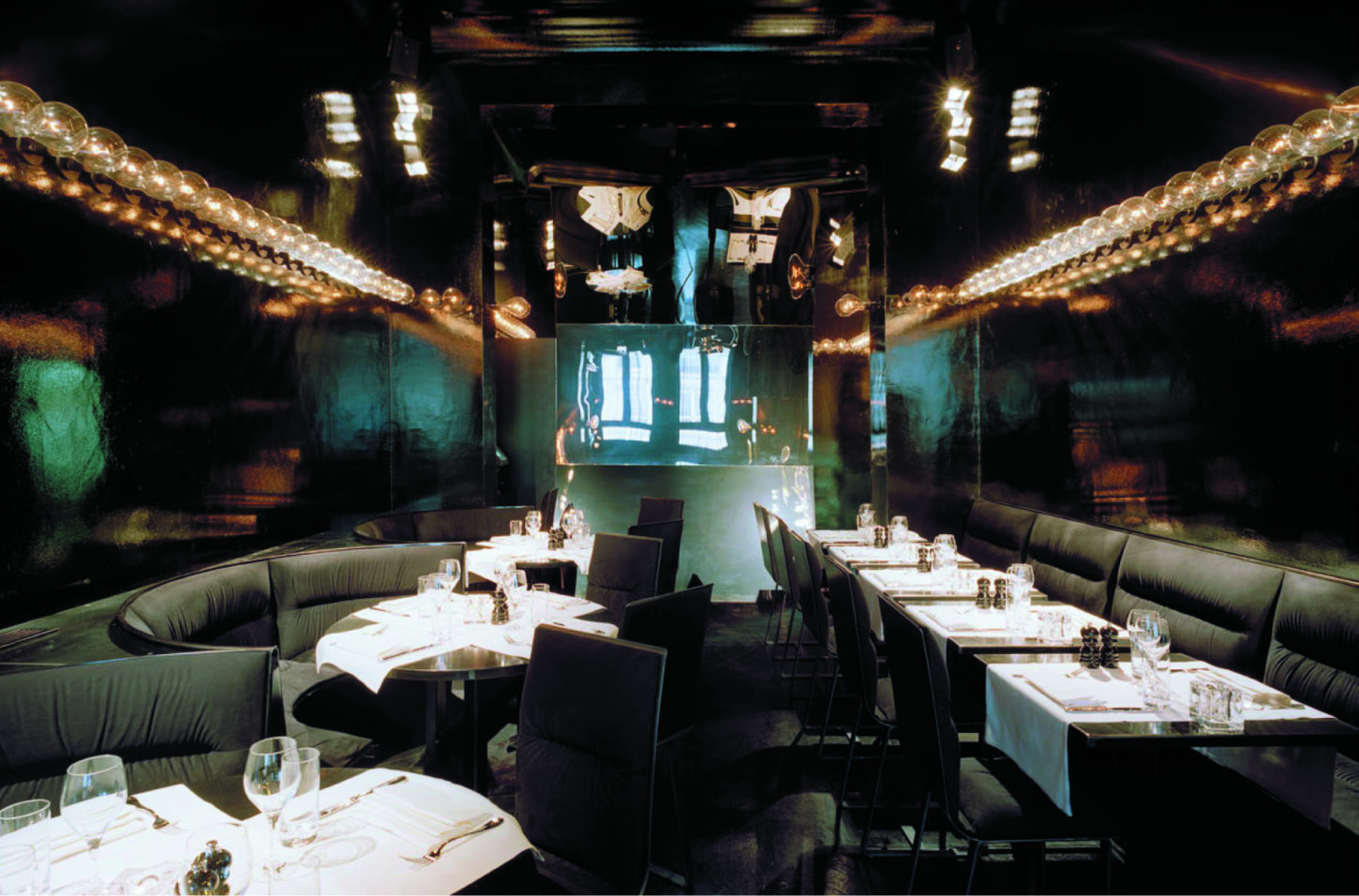 40BC Restaurant & Lounge par : Guillot Architectes, travaux réalisés en 2006