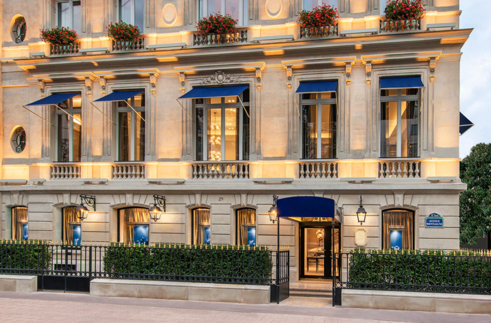 Illustration du projet : hw HAUTE-JOAILLERIE lounge réalisé par Cadre Architecteurs